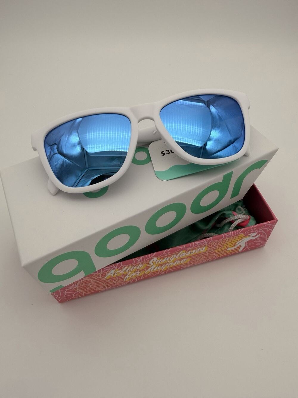 goodr Iced By Yetis OG Sunglasses White Blue Mirrored Polarized NWT